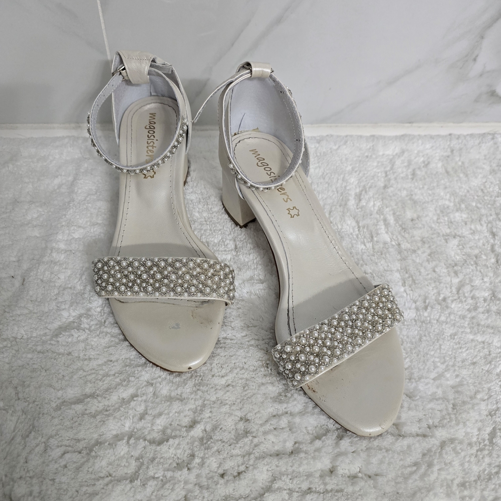 White wedding heels with handmade Pearl Embellishments size 8